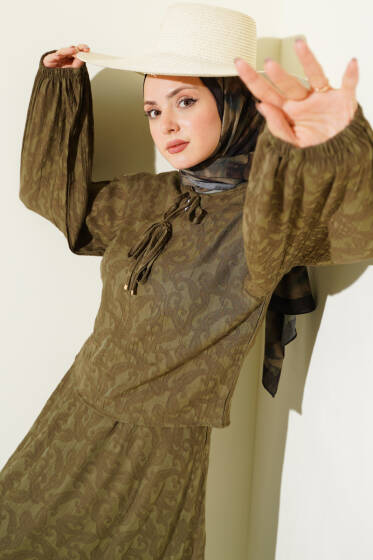 Desenli Bağlama Detaylı Etekli İkili Takım Haki - İkili Takım