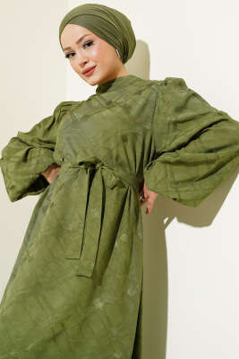 Desenli Balon Kol Kuşaklı Jakar Elbise Haki - Tesettür Elbise