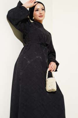 Desenli Balon Kol Kuşaklı Jakar Elbise Siyah - Tesettür Elbise