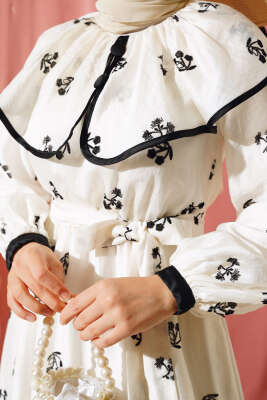 Desenli Bebe Yaka Elbise Ekru - Tesettür Elbise