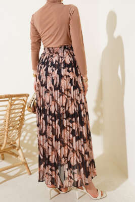 Desenli Beli Lastikli Pileli Etek Latte - Uzun Etek