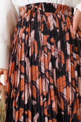 Desenli Beli Lastikli Pileli Etek Taba - Uzun Etek