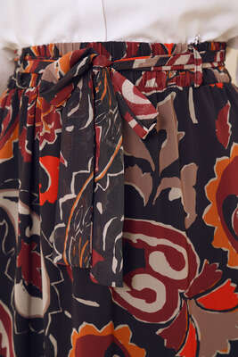 Desenli Beli Lastikli Şifon Etek Siyah - Uzun Etek