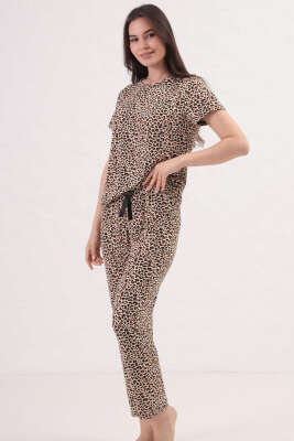 Desenli Bisiklet Yaka Pijama Takımı Camel 