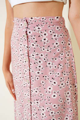 Desenli Boy Düğmeli Midi Etek Pudra - Kadın Giyim Modelleri
