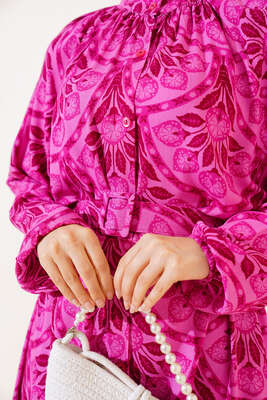 Desenli Boydan Düğmeli Kemerli Elbise Mor - Tesettür Elbise