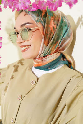 Desenli Dijital Baskılı Eşarp Yeşil - Başörtüsü