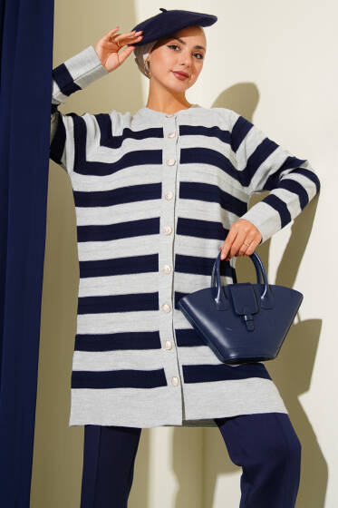 Desenli Düğme Detaylı Triko Hırka Gri - Hırka