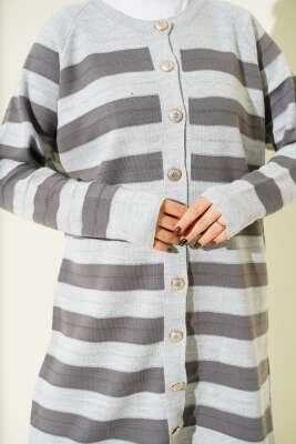 Desenli Düğme Detaylı Triko Hırka Gri - Hırka