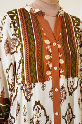 Desenli Düğme Patlı Viskon Elbise Kahve - Tesettür Elbise