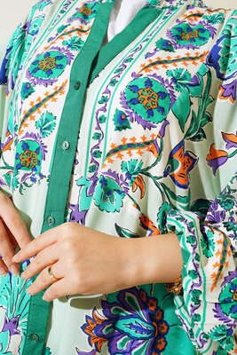 Desenli Düğme Patlı Viskon Elbise Pers Yeşil - Tesettür Elbise