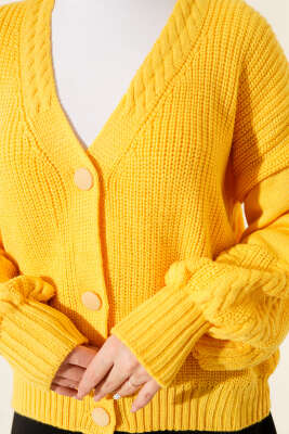 Desenli Düğmeli Kısa Triko Hırka Hardal - Hırka