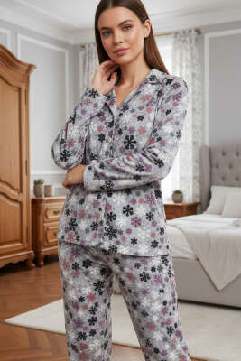 Desenli Düğmeli Süet Pijama Takımı Gri - Pijama & Gecelik