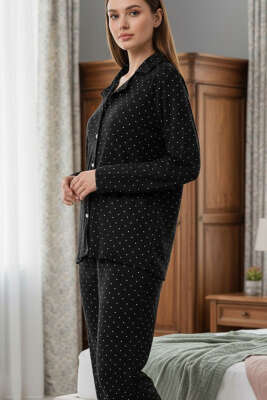 Desenli Düğmeli Süet Pijama Takımı Siyah Puantiye - Kadın Pijama Takımı