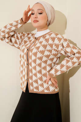 Desenli Düğmeli Triko Hırka Latte 