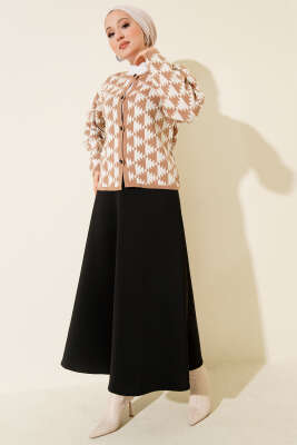 Desenli Düğmeli Triko Hırka Latte - Yılın Fırsatı