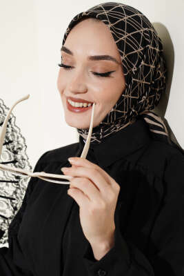 Desenli Flamu Cotton Eşarp Asorti 1 - Başörtüsü