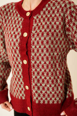 Desenli Gold Düğmeli Triko Hırka Yeşil - Kadın Giyim Modelleri