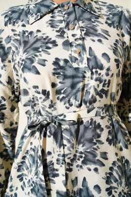  Desenli Gömlek Yaka Taş Düğmeli Elbise Duman Gri - Tesettür Elbise