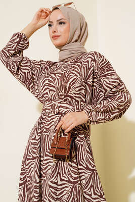 Desenli Kemerli Bürümcük Elbise Kahve - Tesettür Elbise