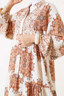 Desenli Kol Lastikli Elbise Bej - Tesettür Elbise