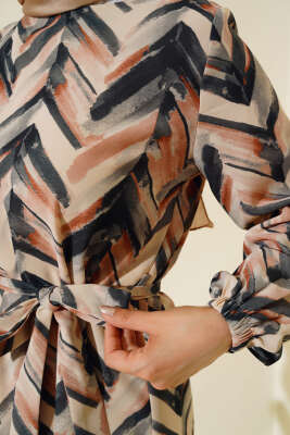 Desenli Kuşaklı İkili Takım Füme - İkili Takım