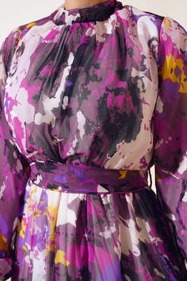 Desenli Kuşaklı Piliseli Şifon Elbise Fuşya - Thumbnail