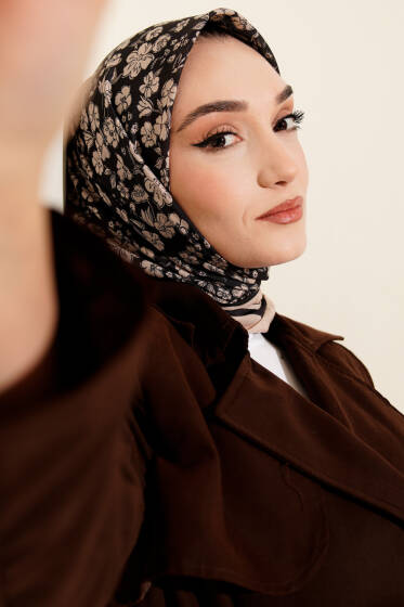 Desenli Latte Serisi Eşarp Asorti 6 - Başörtüsü