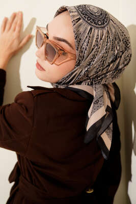 Desenli Latte Serisi Eşarp Asorti 8 - Başörtüsü