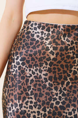 Desenli Midi Saten Etek Leopar - Kadın Giyim Modelleri