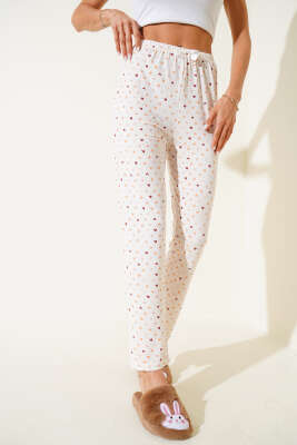 Desenli Pijama Ekru 