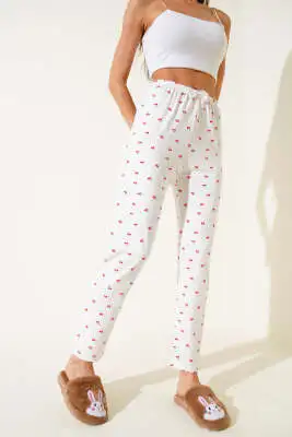 Desenli Pijama Kiraz Çiçegi 