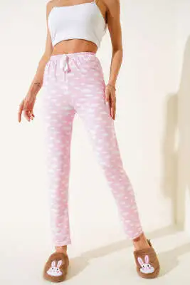 Desenli Pijama Pembe Beyaz - Pijama