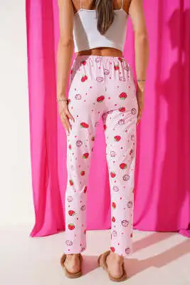 Desenli Pijama Pembe - Pijama
