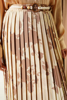 Desenli Pileli Beli Lastikli Etek Bej - Etek