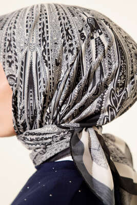 Desenli Siyah Serisi Eşarp Asorti 1 - Başörtüsü