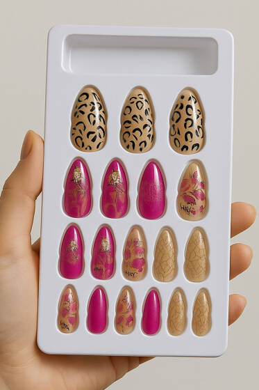 Desenli Takma Tırnak Asorti 4 - Tırnak Aksesuarları