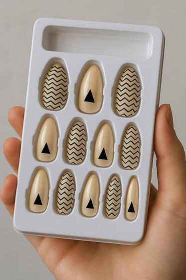 Desenli Takma Tırnak Asorti 6 - Tırnak Aksesuarları