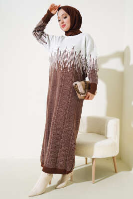 Desenli Taşlı Triko Elbise Kahve - Tesettür Elbise