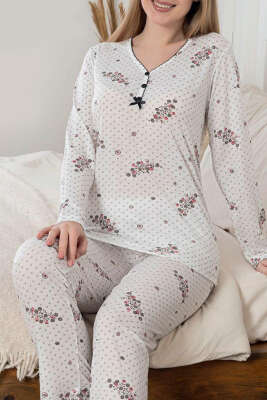 Desenli Üç Düğmeli Viskon Pijama Takımı Vizon - Pijama