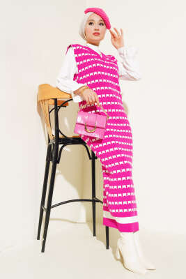 Desenli V Yaka Triko Jile Elbise Fuşya - Tesettür Elbise