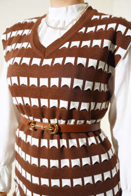 Desenli V Yaka Triko Jile Elbise Kahve - Tesettür Elbise