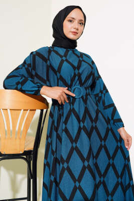 Desenli Yarasa Kol Kemerli Elbise Petrol - Tesettür Elbise