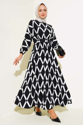 Desenli Yarasa Kol Kemerli Elbise Siyah - Tesettür Elbise
