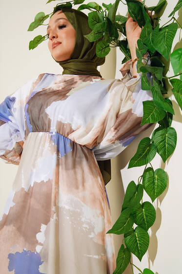 Desenli Yarasa Kol Şifon Elbise Vizon - Tesettür Elbise