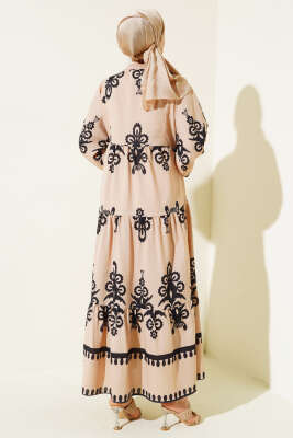 Desenli Yarım Düğmeli Kat Elbise Siyah - Tesettür Elbise