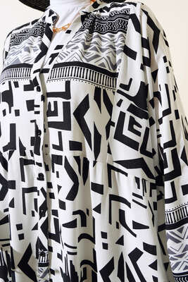 Desenli Yarım Düğmeli Salaş Elbise Beyaz - Tesettür Elbise