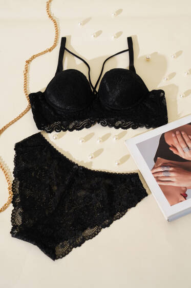 Destekli Çapraz İpli Bralet Sütyen Takım Siyah - Destekli Sütyen Takım