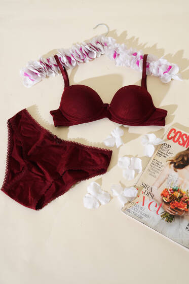 Desteksiz Kendinden Desenli Sütyen Takım Koyu Mürdüm - Desteksiz Sütyen Takım