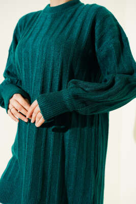 Dik Çizgi Kabartmalı Triko Tunik Zümrüt - Tunik